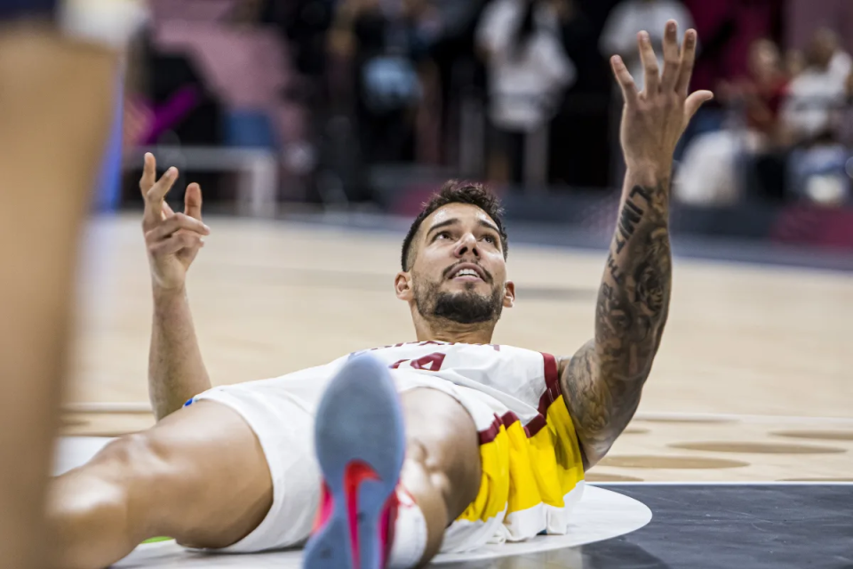 他们更是在, 场对阵波黑, 额而努力